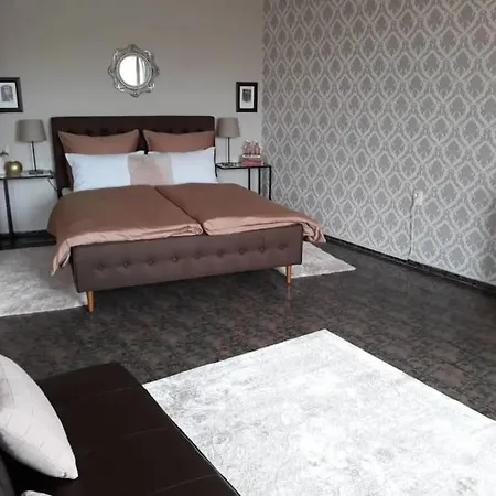 Διαμέρισμα 5min To *