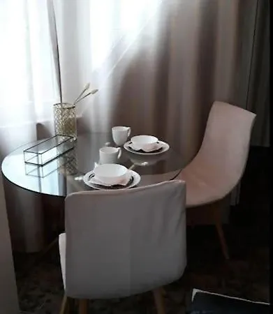 Διαμέρισμα 5min To *