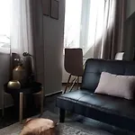 5min To *