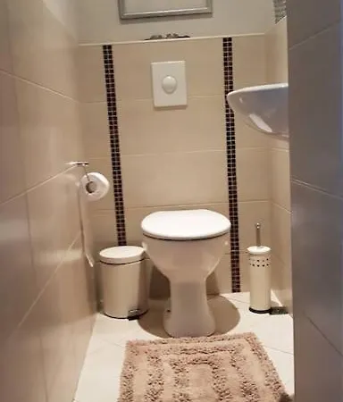 アパート 5min To